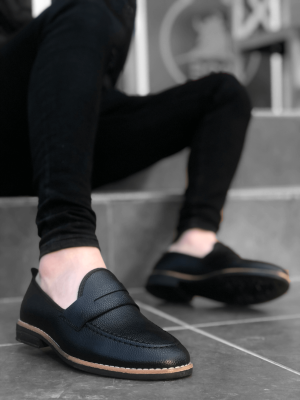 BA0009 Corcik Siyah Cilt Klasik Erkek Ayakkabısı